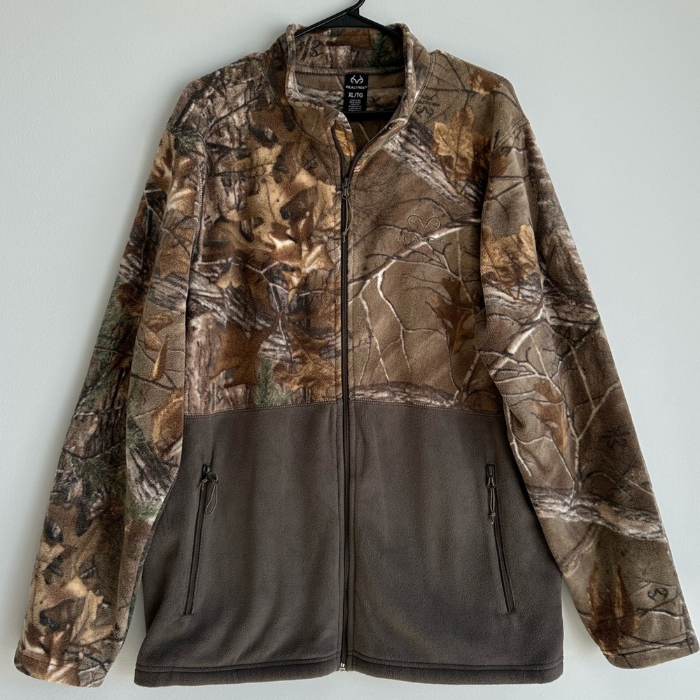 Realtree Camo Fleece Zip up sweater XL